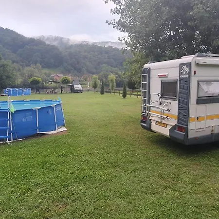 Auto Kamp Drina Campsite Crnca