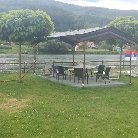 Auto Kamp Drina Campsite Crnca
