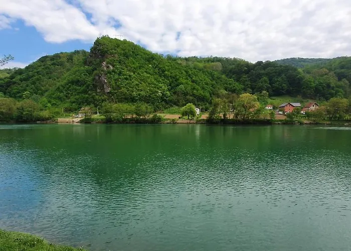 Kemping Auto Camp Drina-crnca Crnca