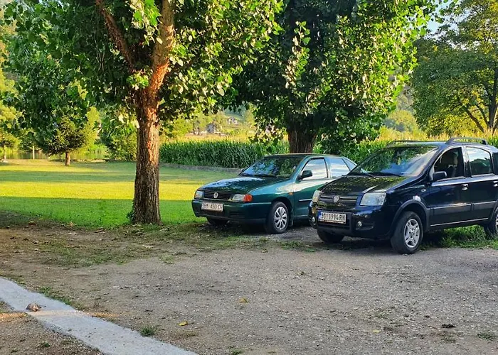 Kemping Auto Camp Drina-crnca *